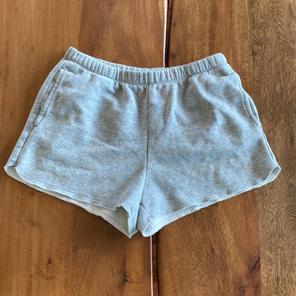 Girls Art Class comfy shorts🌺